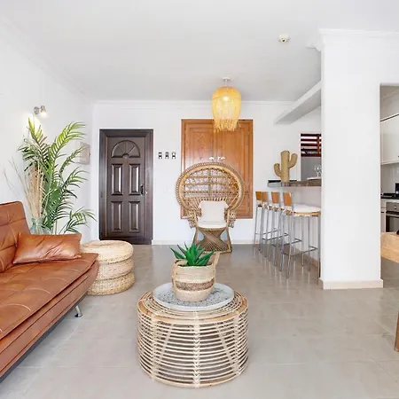 Perla Del Playa Grande Apartment Tías